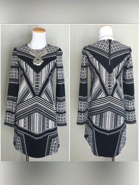 H&M Black & White Long Sleeve Tribal Print Dress Sz XS